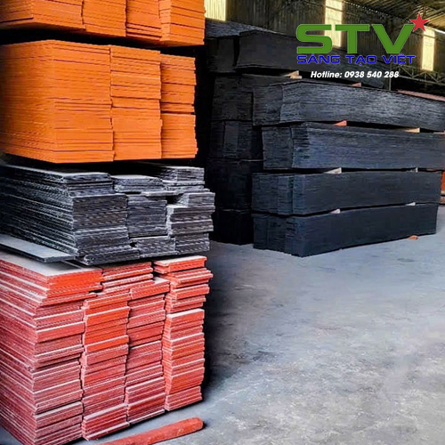 VÁN ÉP COPPHA PHỦ PHIM 4M<br>VÁN ÉP COPPHA 4M (ĐỎ-VÀNG-ĐEN)<br>KT: TUỲ CHỌN TỪ 150mm đến 1000mm